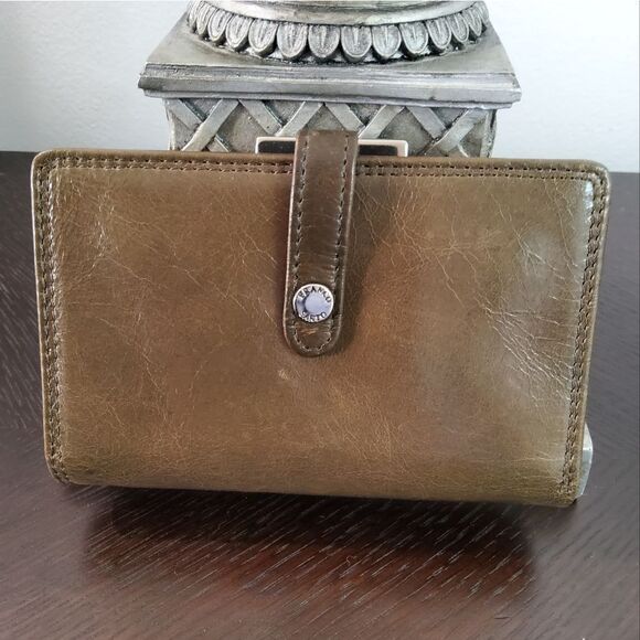 Franco Sarto Genuine Leather Wallet - Picture 1 of 8